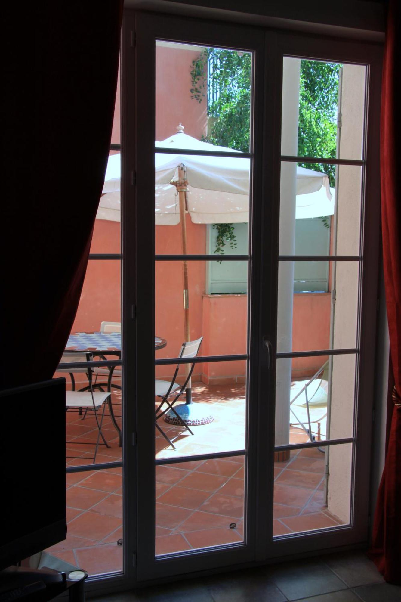 Appartement Avec Patio Et Garage Centre Ville Et Plage ซานารี-ซูร์-แมร์ ภายนอก รูปภาพ